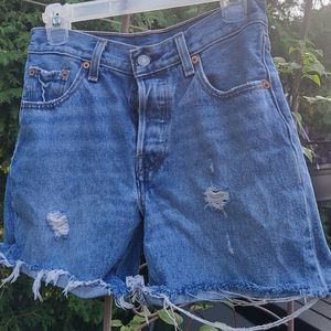Levi's 501 light wash shorts